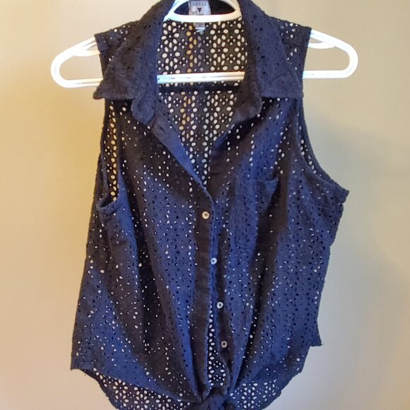 Guess Women's Mesh Sleeveless Top - Picture 1 of 4